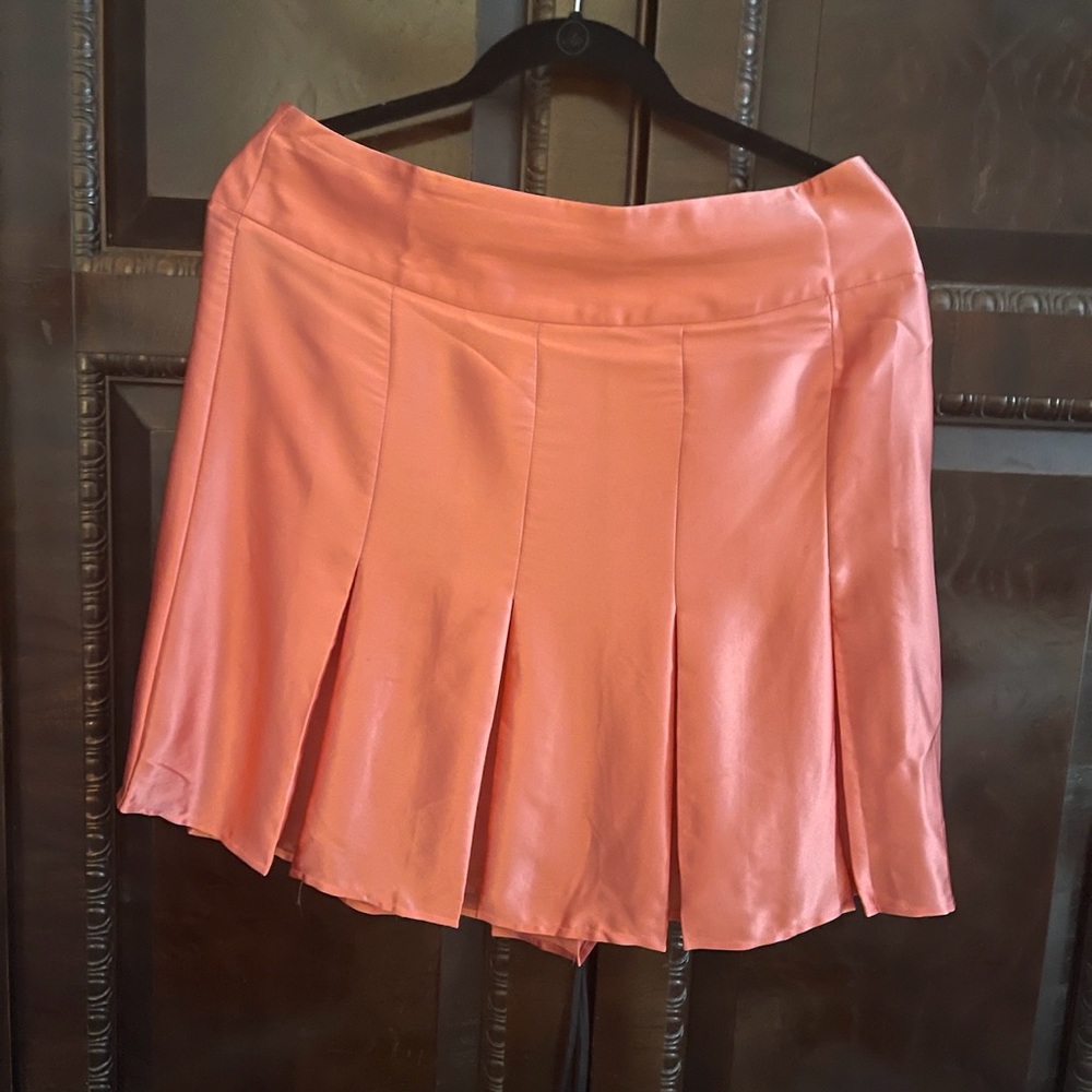 Pleaded silk skirt